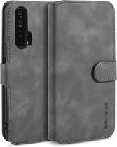 DG.MING Retro Oil Side Horizontal Flip Case met houder & kaartsleuven & portemonnee voor Huawei Honor 20 Pro (grijs)