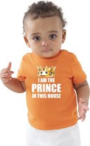 I am the prince in this house met kroon t-shirt oranje baby/peuter voor jongens - Koningsdag / Kingsday - kinder shirtjes / feest t-shirts 12-18 mnd