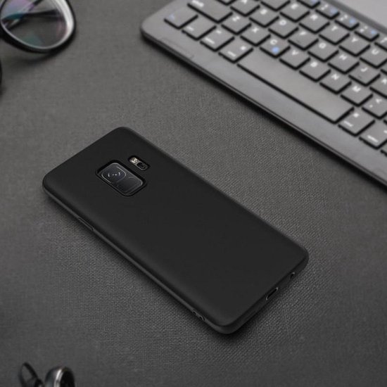 Samsung Galaxy S9 plus mat zwart siliconen hoesje / achterkant / Back Cover  TPU – 1,5... | bol.com