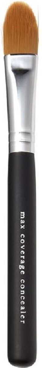 Bare Escentuals Maximum Coverage Concealer Brush