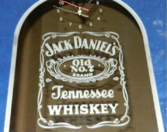 HORLOGES À MIROIR Jack Daniel's (modèle bar)