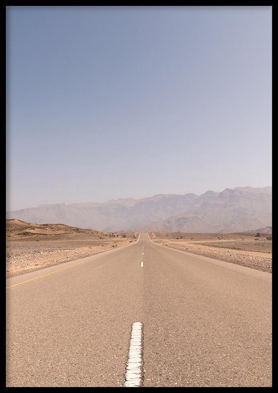 Poster Down The Road Oman - 30x40cm met Fotolijst – Natuur Poster – Ingelijst