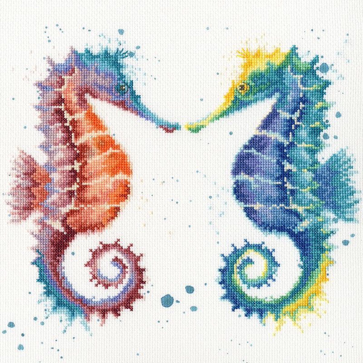 Borduurpakket SHELL WE DANCE - Wrendale Designs by HANNAH DALE - BOTHY THREADS Aida Borduurpakket XHD62