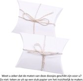 10 Witte Bedankt Doosjes met touwtjes - Karton - Traktatie Trouwerij - Housewarming - Babyshower - Cadeautje - Cookie - Snoep - 9 x 5,2 x 1 cm