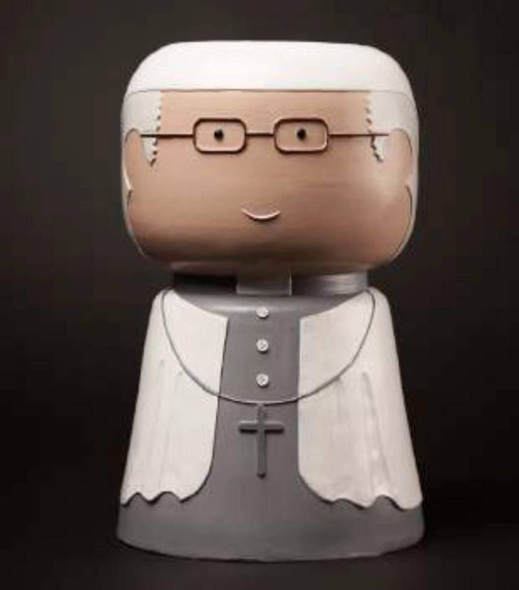 BLOGO -Design Vaas- Icons Limited Edition Collection “POPE” Polyresin Decoratie Handgemaakt Bloemenvaas H26,4 x Ø16,6cm