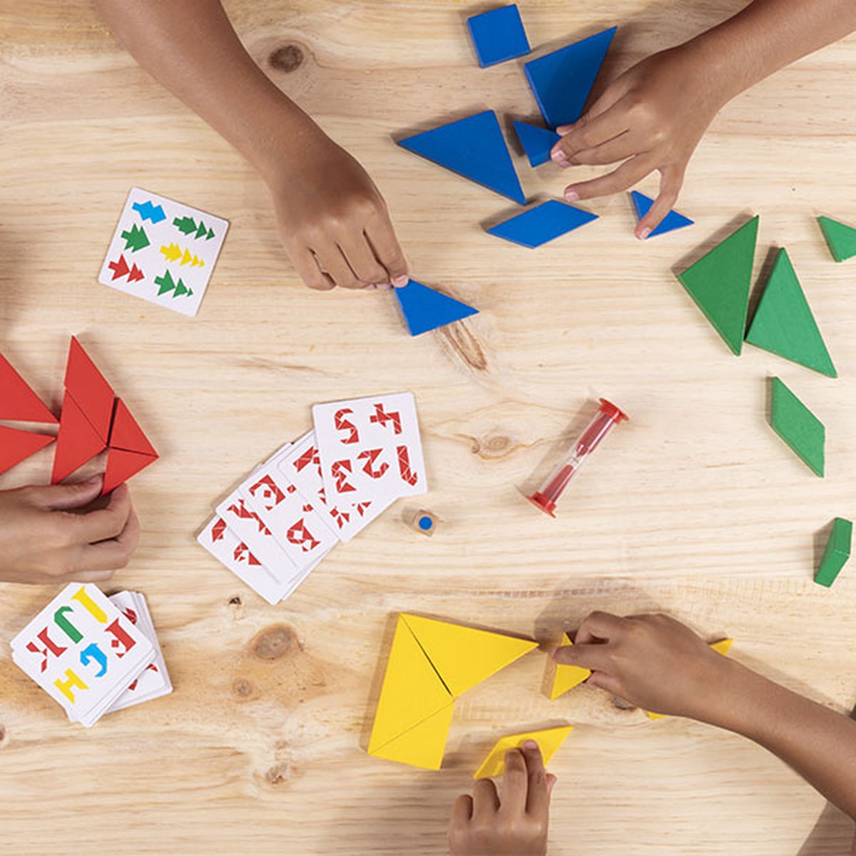 Eurekakids Family Tangram - Spel met Geometrische Vormen voor 1 tot 4 ...