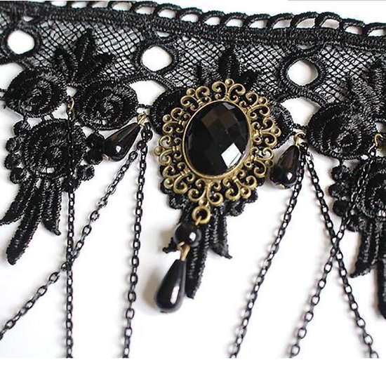 Gothic Oorringen Met Hanger Van Ketting En Steek main image 1