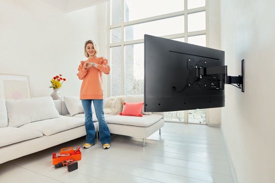 Vogel's TVM 1245 Draaibare TV beugel (19 - 43 inch) - TV muurbeugel Vogel's TVM 1245 Draaibare TV beugel (19 - 43 inch) - TV muurbeugel