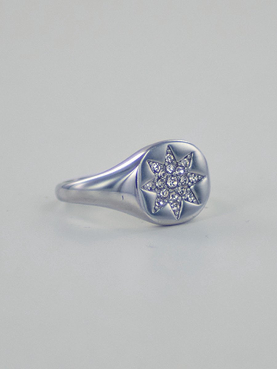 Ring met grote ster maat 18 - zilver