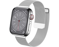 Bandje geschikt voor Apple Watch 45 mm / 44 mm Series 8 / SE 2022 - Zilver Milanese Band