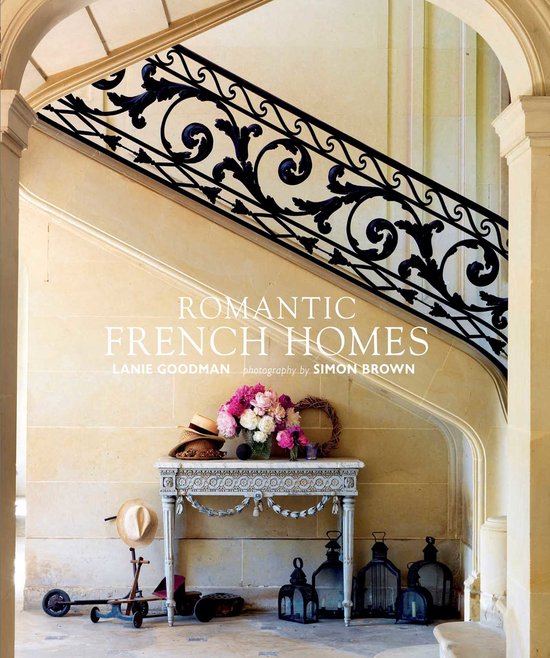 Romantic French Homes - cover