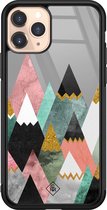 Casimoda® hoesje - Geschikt voor iPhone 11 Pro - Marble Mountains - Luxe Hard Case Zwart - Backcover telefoonhoesje - Multi