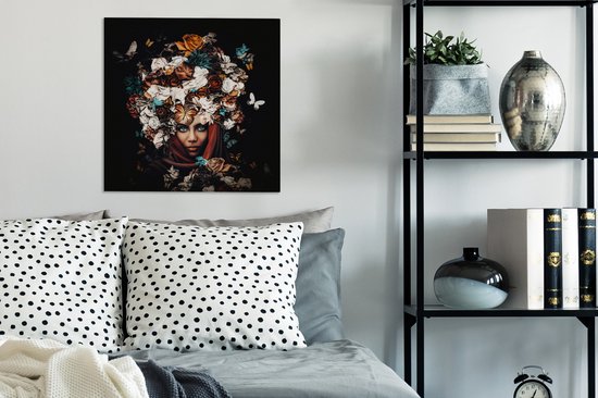 Toile Peinture Fleurs - Papillon - Femme - Foulard - 50x50 cm - Décoration murale