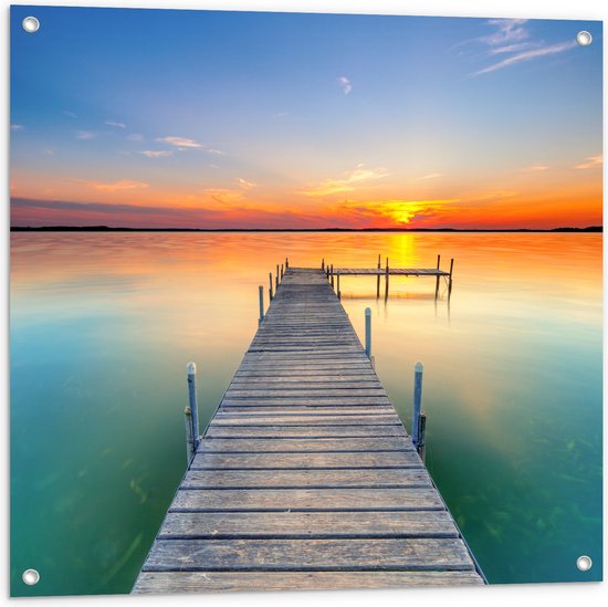 WallClassics - Tuinposter – Steiger in het Water naar Zonsondergang - 80x80 cm Foto op Tuinposter  (wanddecoratie voor buiten en binnen)