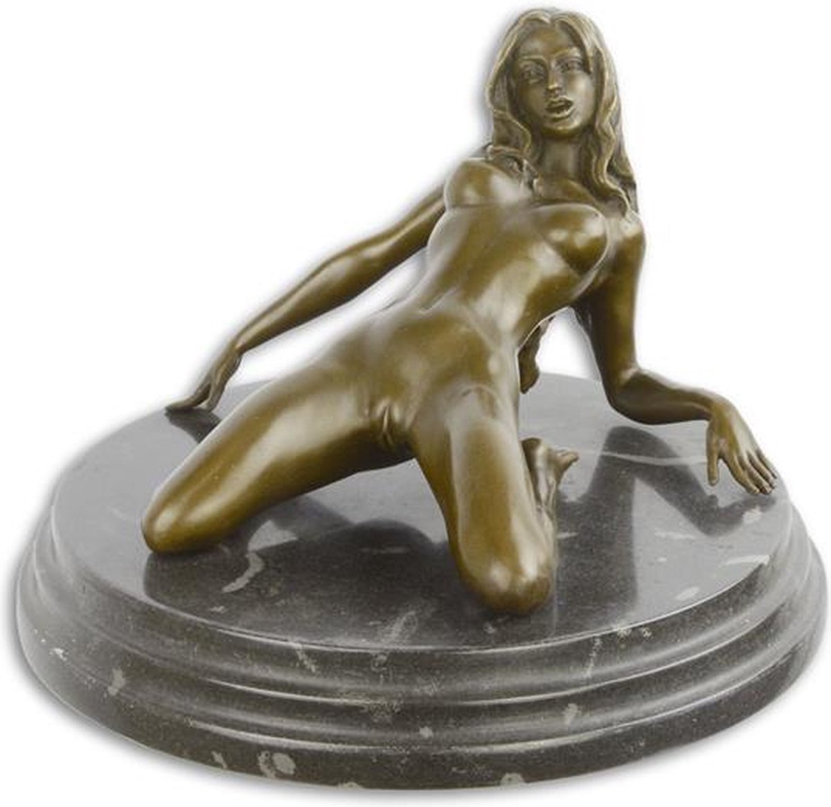 Bronzen beeld - vrouwelijk naakt - erotische sculptuur - 13,9 cm hoog