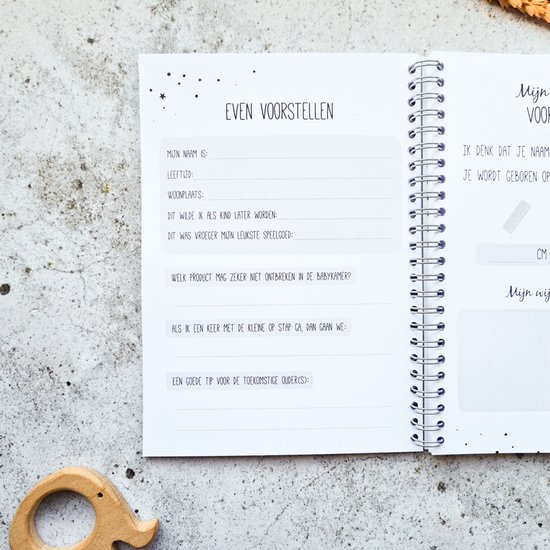 Babyshower boek | invulboek | roze heelal