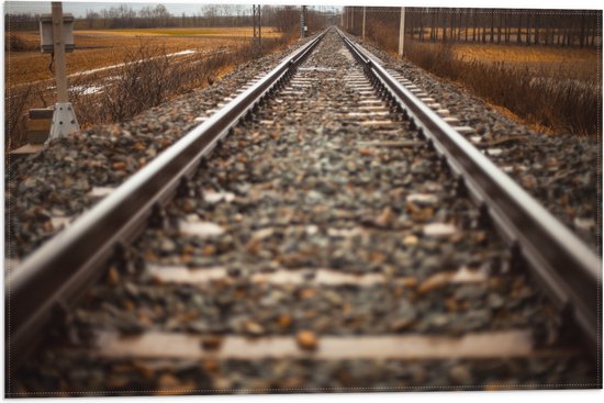 WallClassics - Vlag - Close up van het Spoor - 60x40 cm Foto op Polyester Vlag