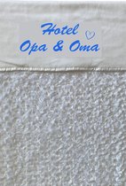 Soft Touch Dekentje 75x100 cm - Witte Roosjes - Maat 75 x 100 cm Wit FBP66-W Bedrukt Hotel Opa & Oma met hartje (blauw)