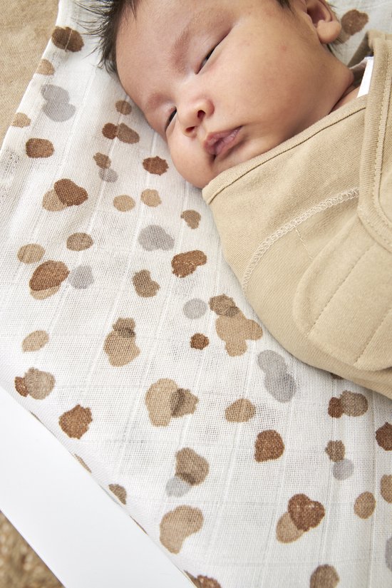 Meyco Baby Uni swaddlemeyco inbakerdoek - sand - 0-3 maanden - 1.0 TOG van Meyco — afbeelding 4