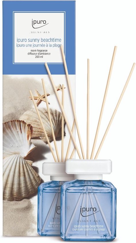 Deux diffuseurs ipuro bleus avec coquillages, sable et bâtonnets. Texte : ipuro sunny beachtime.