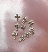 Charmes d’ongles - Charmes croisés - Charmes d’ongles YK2 - Croix de charme d’ongles - Décoration d’ongles croisés - Charme Cross - Décoration d’ongles argentés