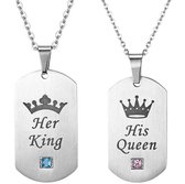 His Queen & Her King Dog Tags Ketting Set voor Hem en Haar - Zilver kleurig - Romantisch Liefdes Cadeau - Mannen Cadeautjes - Mannen Cadeautjes - Cadeau voor Man