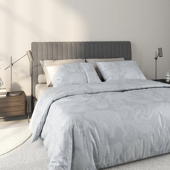 Dekbedovertrek Set - Mat Katoen Satijn - Safari Zilver Grijs - Luxe Beddengoed - Stijlvol Design voor Een Comfortabele Nacht - Zachte en Duurzame Materialen - Verrijk de Sfeer van Jouw Slaapkamer - 2 Persoons 200x200/220 - Zilver Grijs