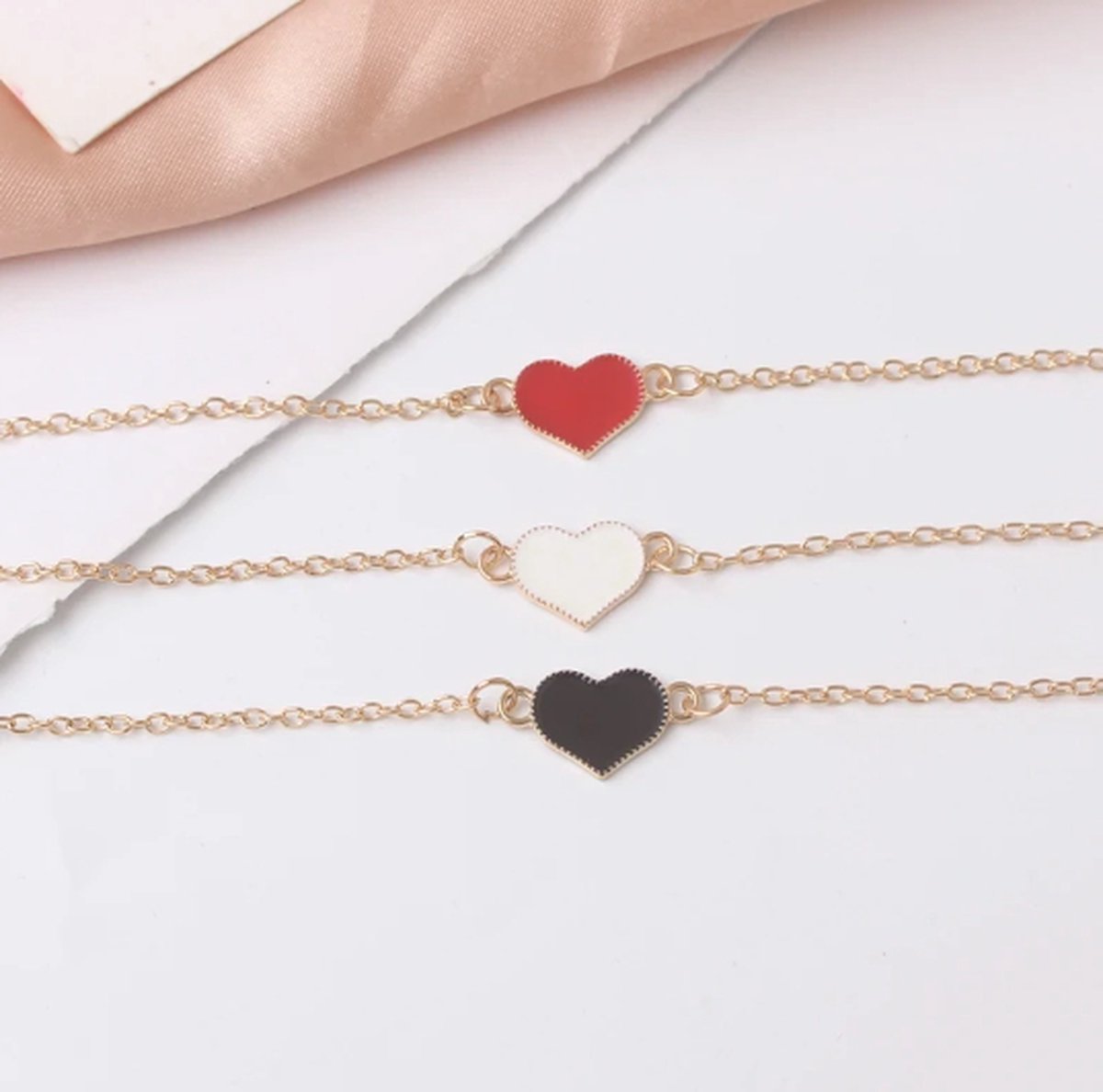 TVR-Wares® | Armbandenset Hartjes | Goud | Klemsluiting | 17cm+5cm Verstelbare maat