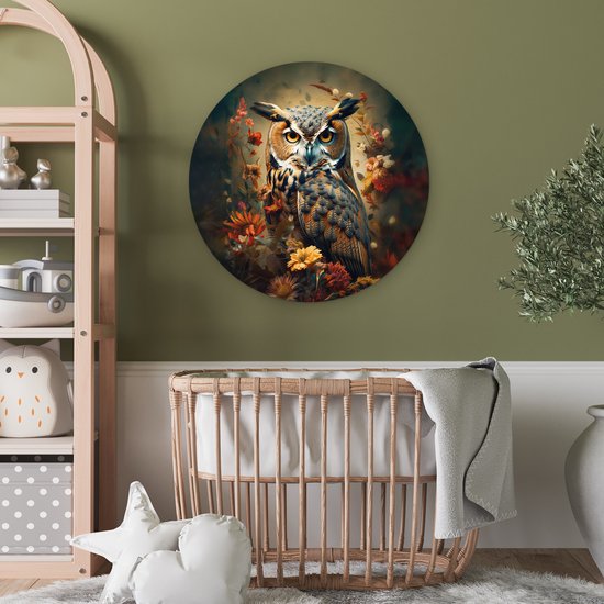 Cercle mural rond avec une image détaillée d'un hibou des marais au milieu de fleurs colorées aux teintes d'automne.