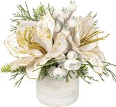 Bol.com Kleine kerstboom 25 cm kunstmatige plant in keramische potten met magnolia bloem en bessen mini kerstboom ornamenten ker... aanbieding