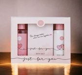 huidverzorging geschenk set rozen - vrouwen verjaardag - kerst - moederdag - leuk geschenk- valentijn