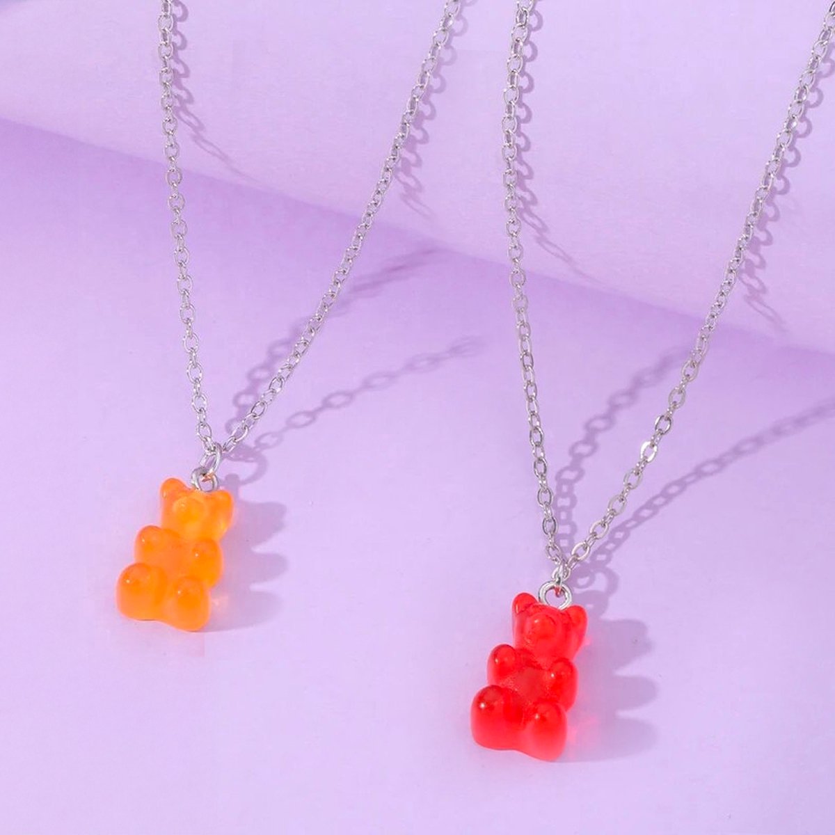 BFF Ketting voor 2 met Oranje & Rode Gummy Bear - Zilverkleurig Koord - Vriendschapsketting Cadeau voor Twee - Pax Amare