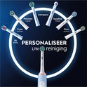 Oral-B elektrische tandenborstel met cirkel van 6 opzetborstels: Precision, Interspace, Sensitive, Floss Action, Cross Action, 3D White.