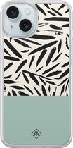 Casimoda® hoesje - Geschikt voor iPhone 15 - Abstract Mint Palms - 2-in-1 case - Schokbestendig - Geometrisch patroon - Verhoogde randen - Mint, Transparant