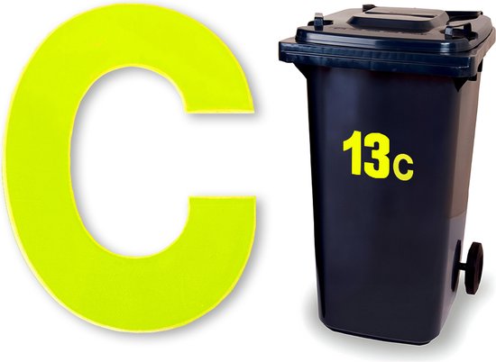Gele letter C naast donkergrijze kliko met '13c' sticker