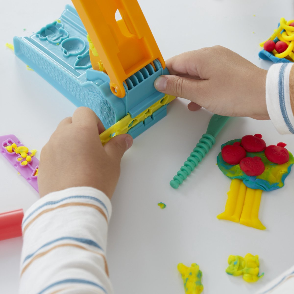 Play-Doh Fun Factory Start Set Speelset - Boetseerklei - Inclusief 3 Play-Doh potjes - Knutselen voor kinderen — afbeelding 5