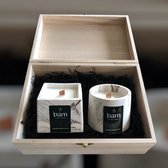 BAM geurkaarsen coffee macchiato in een houten kist - cadeaupakket met 2 kaarsen - geschenk