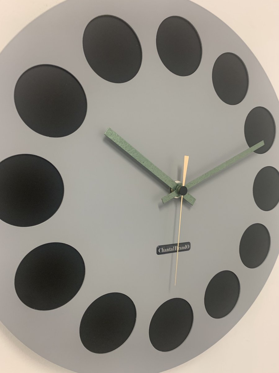 Wandklok CHANTALBRANDO -- GREY & BLACK GT - TORNADO 40 -- MODERN DESIGN --