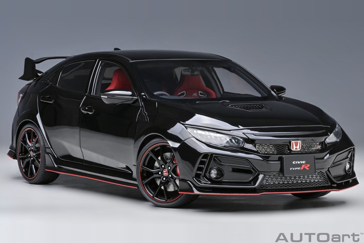 AUTOart 1/18 Honda Civic Type R (FK8) - 2021, Crystal Black Pearl