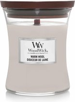 Bol.com WoodWick Geurkaars Medium Warm Wool 275 gr - Moederdag cadeau aanbieding