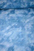 Tricot lichblauw met tie dye batik print 1 meter - modestoffen voor naaien - stoffen