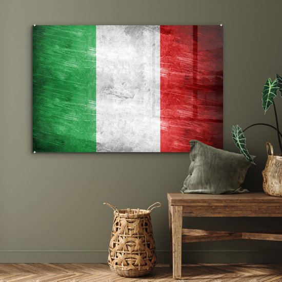 MuchoWow® Glasschilderij 120x80 cm - Schilderij acrylglas - Afbeelding van de vlag van Italië - Foto op glas - Schilderijen