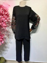 Combi 2-delig dames loungewear | Zwart ( valt 2 maten kleiner )