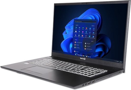 Zwarte Terra laptop met verlicht toetsenbord en Windows 11 op het scherm, schuin van achteren gefotografeerd.