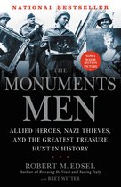 Boekomslag van "The Monuments Men". Een groep mannen in uniform houdt schilderijen vast. "National Bestseller" en "Now a Major Motion Picture" zijn vermeld.
