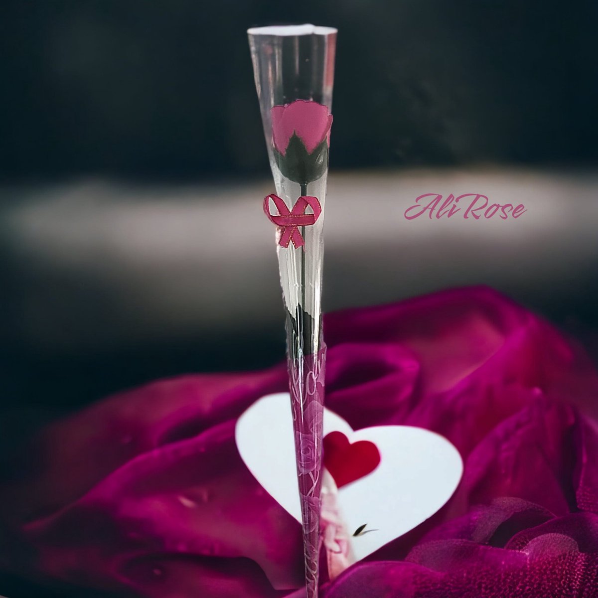 AliRose - Zeep Roos - Barbie ROZE / PINK - 5 Stuks - Romantische Cadeau - Kado - Liefde - Love - Amor - Feestdagen - Moederdag - Kerst - Valentijn - Partner - Natuurlijke Zeep Boeket - Bruiloft