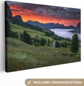 Canvas Schilderij Gras - Bergen - Avond - 60x40 cm - Wanddecoratie