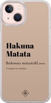 Casimoda® hoesje - Geschikt voor iPhone 13 - Hakuna Matata - 2-in-1 case - Schokbestendig - Tekst - Verhoogde randen - Bruin/beige, Transparant