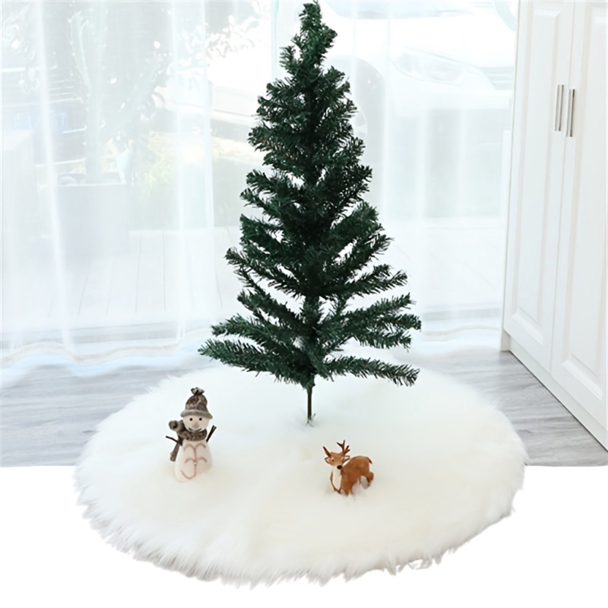 Livano Kerstboom Mand - Kerstboomrok Voor Kunstboom - Kerstboomrok - Kerstboomkleed - Kerstkleed - Kerstboomring - Kerstrok - Kerstboomdeken - Rond 90cm