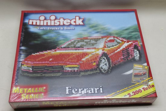 Ministeck Ferrari incl. voorbeeld boekje Auto's en Trucks